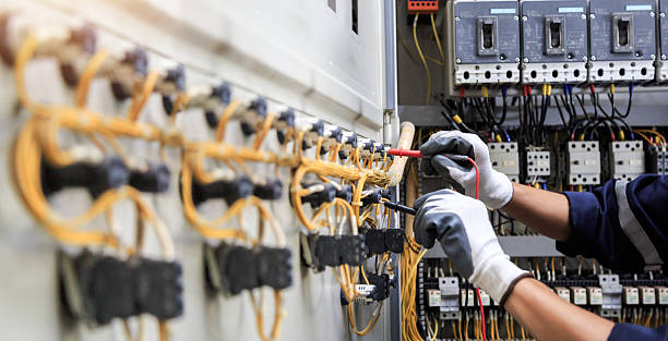 Professional Electrician technician working in Weleetka, OK